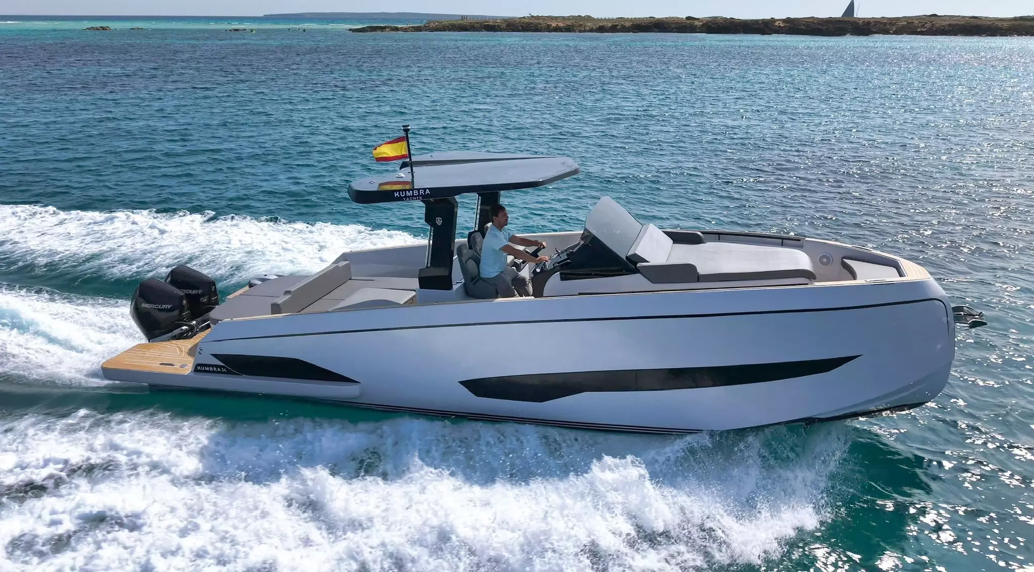 Kumbra 40 view 2 — Blackline Management