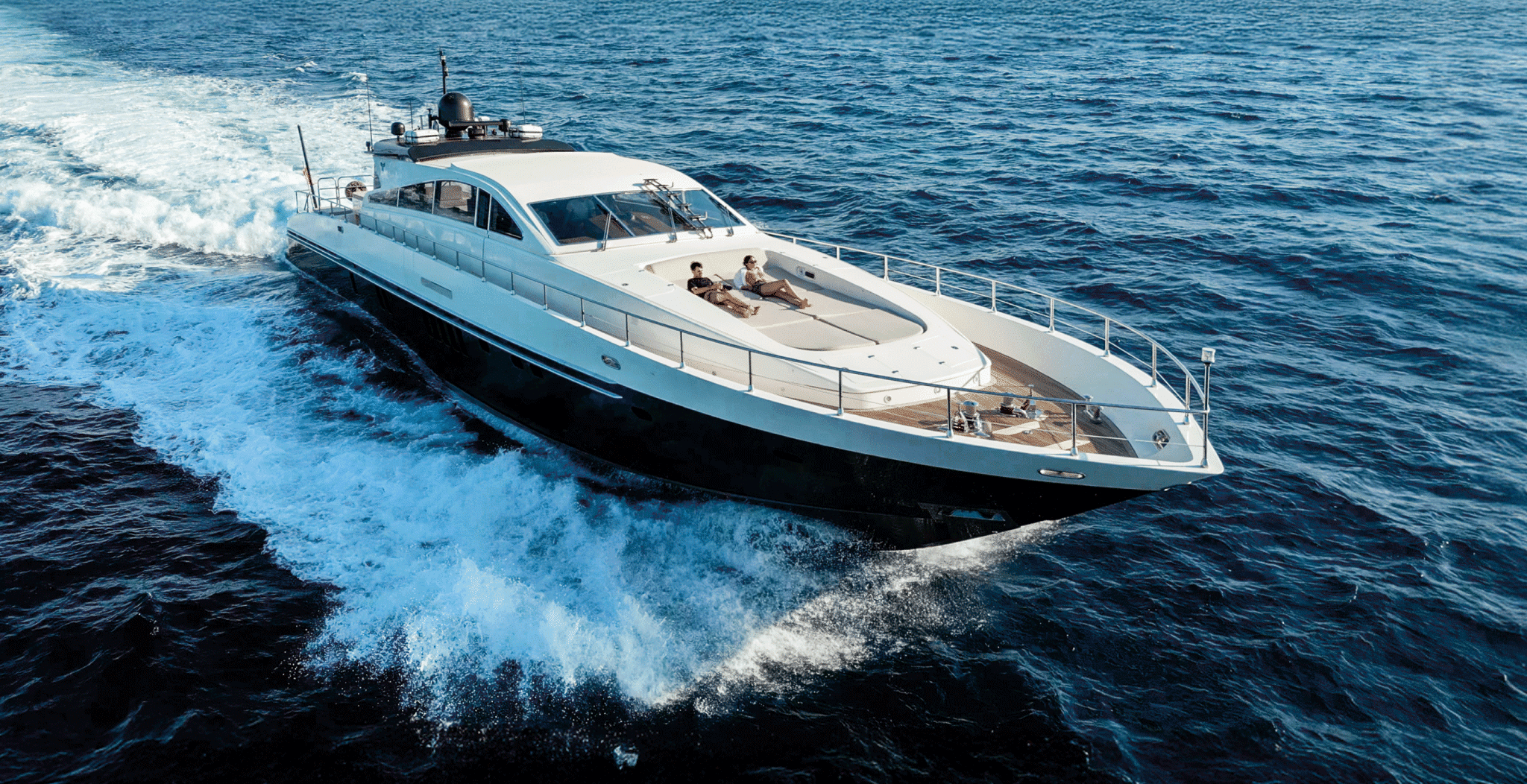 Stylish And Comfortable Leopard 90 2 — yacht management Marbella, Ibiza and Monaco